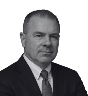 Richard Devine - Headshot